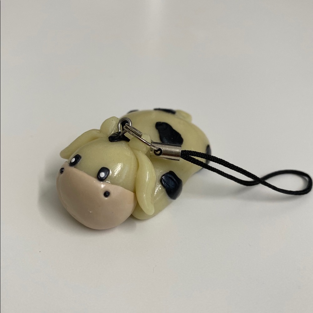 GLOW IN THE DARK cow keychain